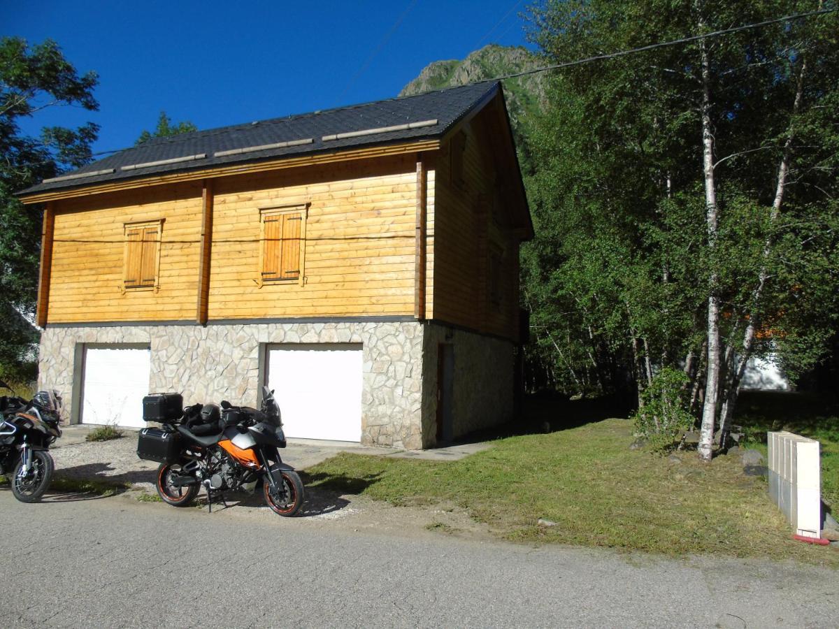 Chalet Bois Au Milieu Des Pyrenees LʼHospitalet-près-lʼAndorre Εξωτερικό φωτογραφία
